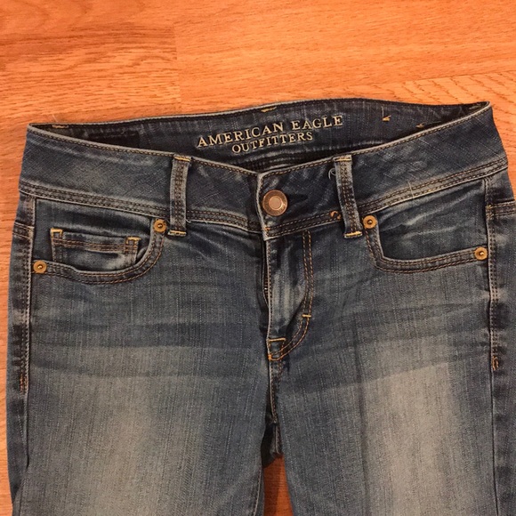American Eagle Jeans - Picture 2 of 3
